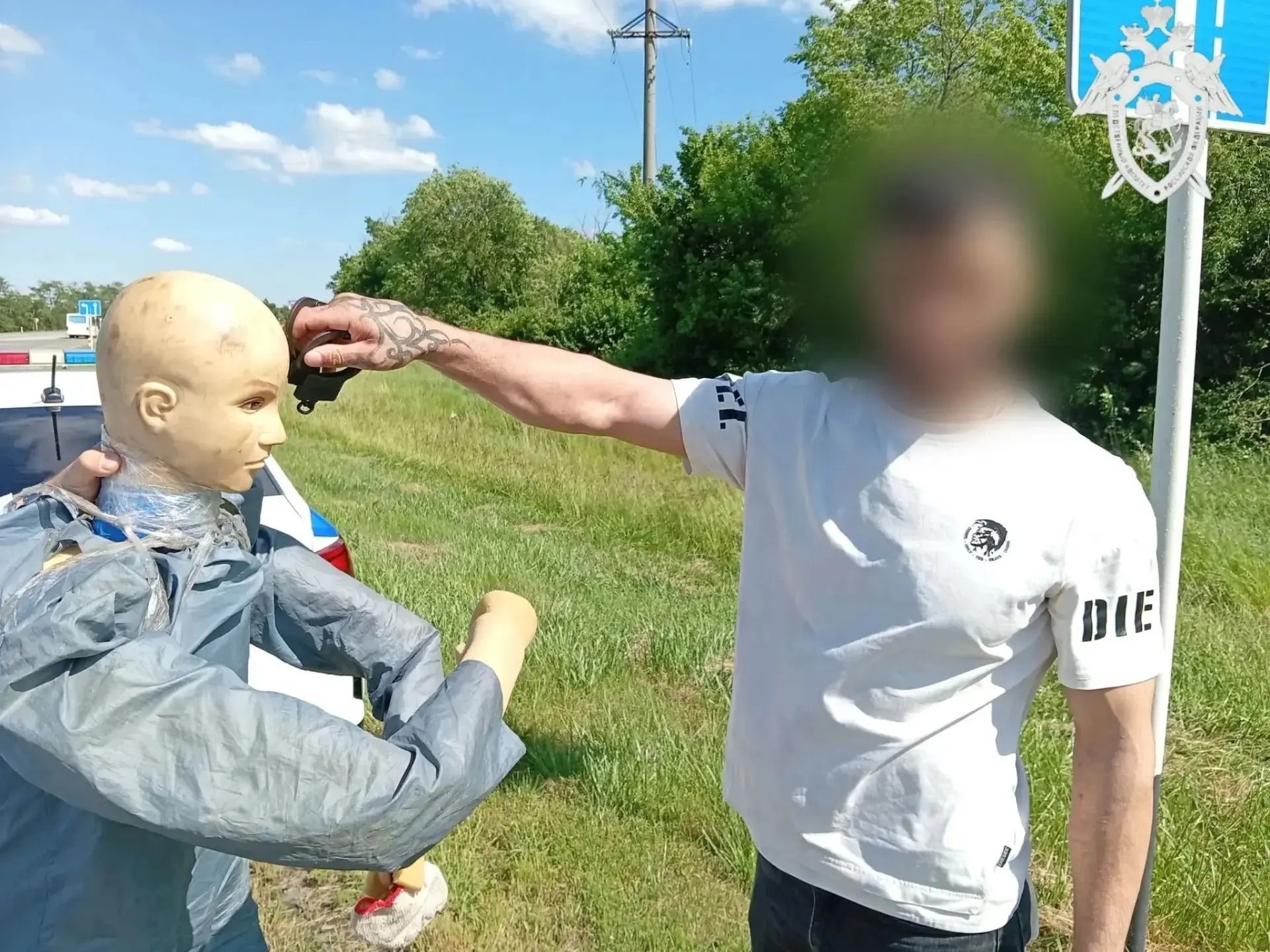 В Изобильненском округе мужчина обвиняется в применении насилия в отношении полицейского .