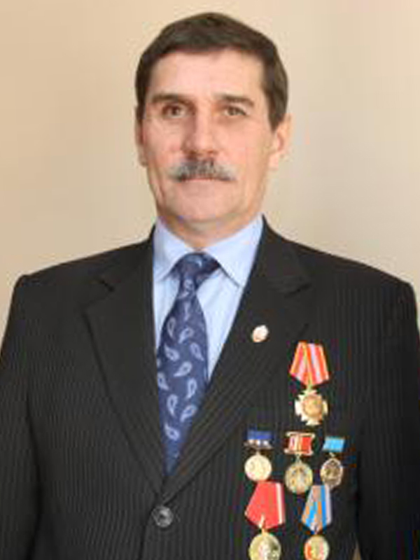 Павел Валентинович Жданов.